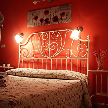 La Piccola Casa Di Angela Villa Сиракуза Екстериор снимка