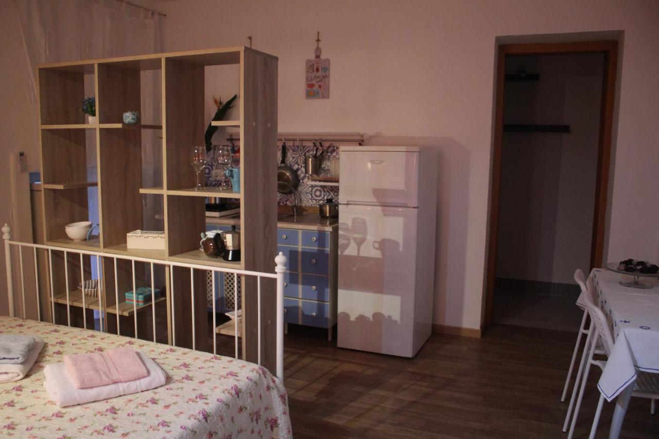 La Piccola Casa Di Angela Villa Сиракуза Екстериор снимка